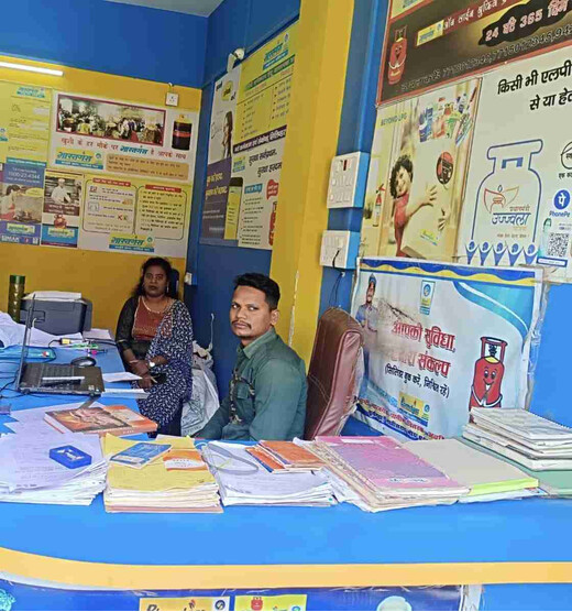 एलपीजी की जमाखोरी और कालाबाजारी पर प्रशासन सख्त, नियंत्रण कक्ष स्थापित